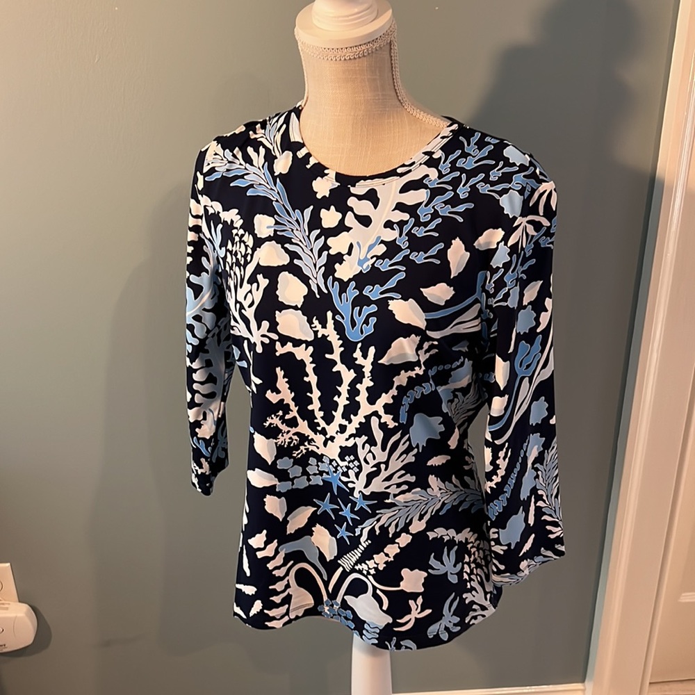 J.McLaughlin Jersey women’s top size large.